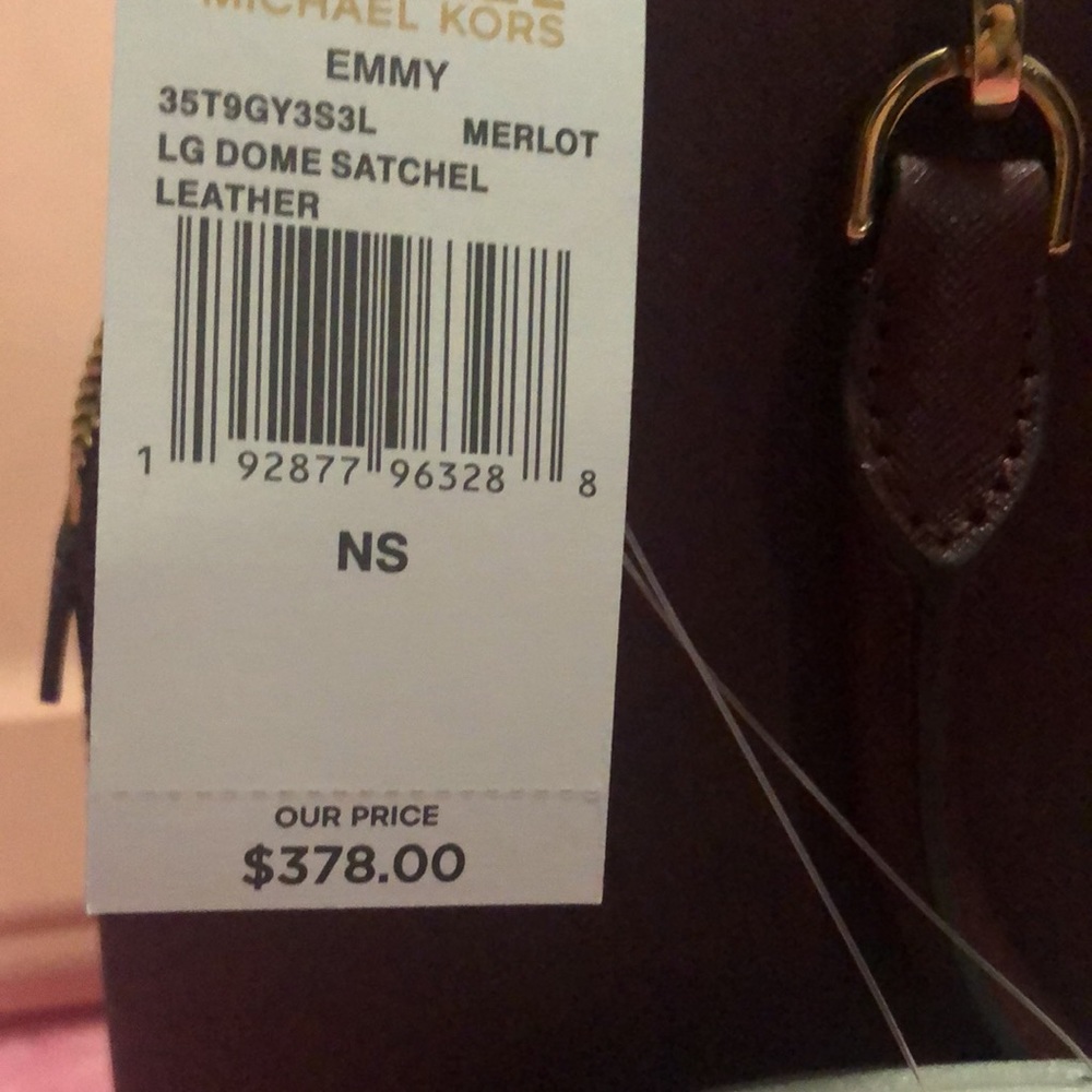 Leather Micheal kors bag - Picture 4 of 4